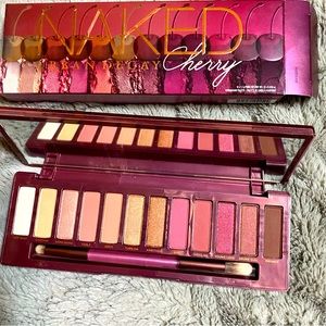 COPY - Urban Decay Naked Pallet CHERRY